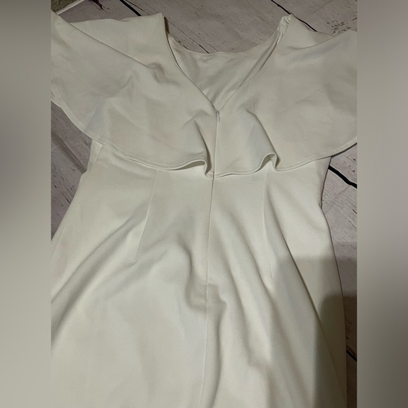 NWOT Calvin Klein size 6 - Picture 5 of 11